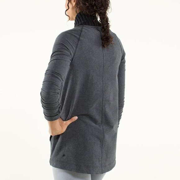 Lululemon Bliss Break Wrap Size 4 - Picture 2 of 9